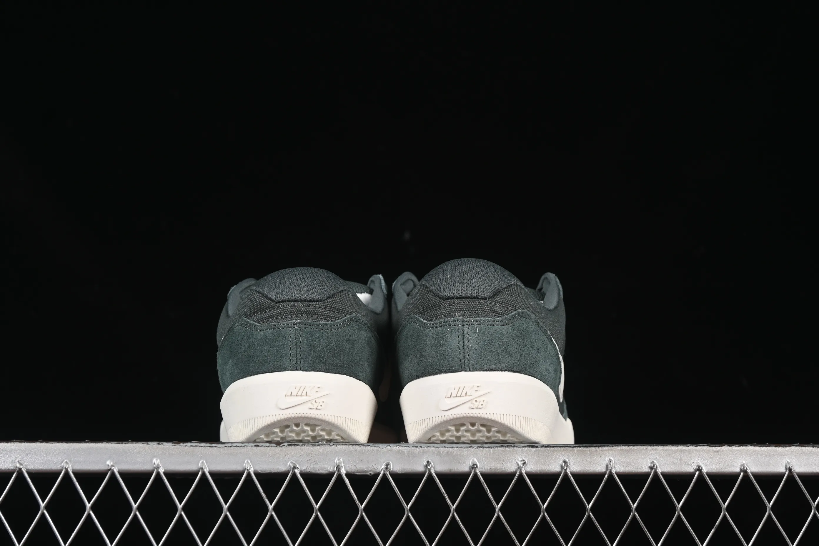 All categories Nk SB Dunk series Nk Force 58 simplified skateboard shoes J version Nk SB Force 58 Nike simplified retro skateboard shoes DV5477-301